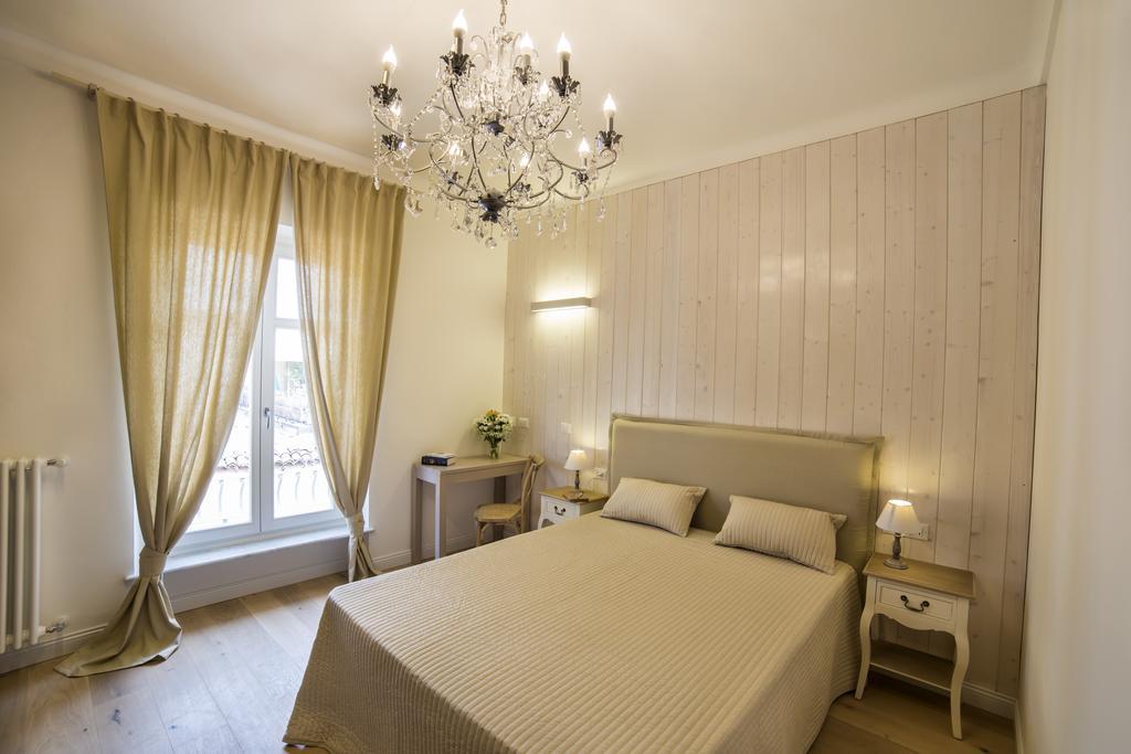 Casa Andrea Hotel La Morra Szoba fotó